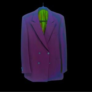 Brioni Double Breasted Wool Navy Blazer, Metal Buttons, Herringbone Weave. Italy